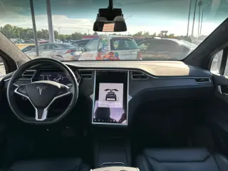 2017 TESLA MODEL X