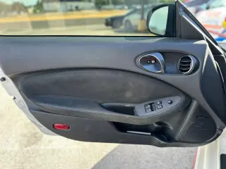 2016 NISSAN 370Z