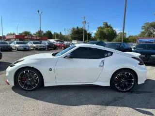 2016 NISSAN 370Z