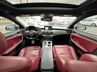 2018 KIA STINGER