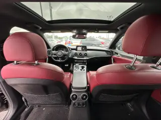 2018 KIA STINGER