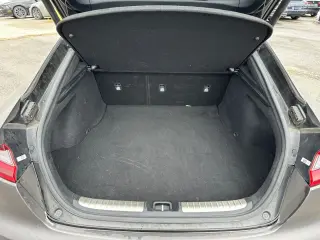 2018 KIA STINGER