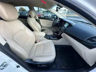 2016 KIA CADENZA