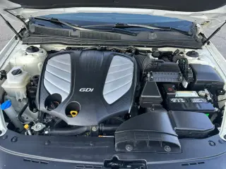 2016 KIA CADENZA