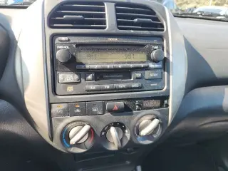 2004 Toyota RAV4