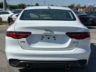 2020 JAGUAR XE