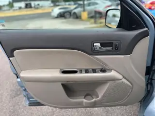 2010 FORD FUSION