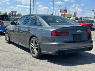 2018 AUDI S6
