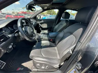 2018 AUDI S6