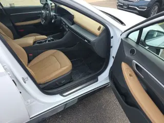 2025 Hyundai Sonata Hybrid