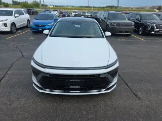2025 Hyundai Sonata Hybrid