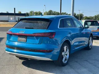 2019 AUDI E-TRON