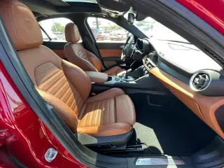 2021 ALFA ROMEO GIULIA