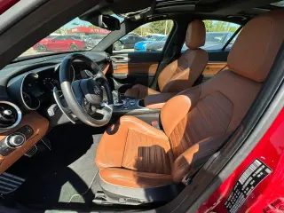 2021 ALFA ROMEO GIULIA
