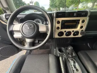 2008 Toyota FJ CRUISER