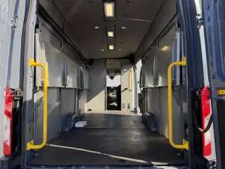 2020 Ford Transit Cargo Van