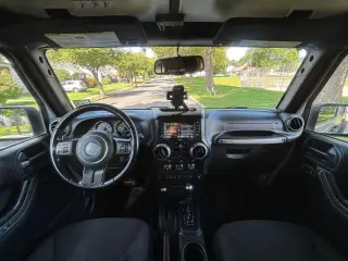 2017 Jeep WRANGLER UNLIMITED