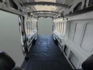 2021 Ford Transit Cargo Van