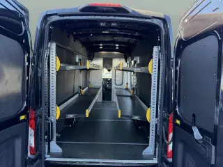 2023 Ford Transit Cargo Van