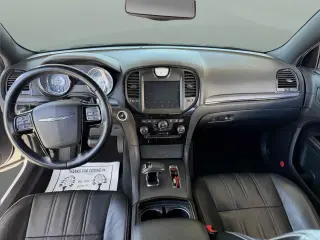 2013 Chrysler 300