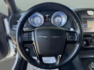2013 Chrysler 300