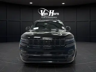 2022 Jeep Grand Wagoneer