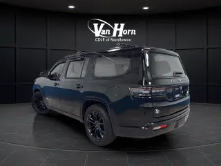 2022 Jeep Grand Wagoneer