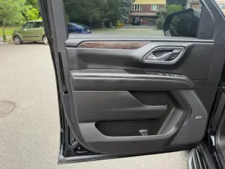 2021 Chevrolet SUBURBAN