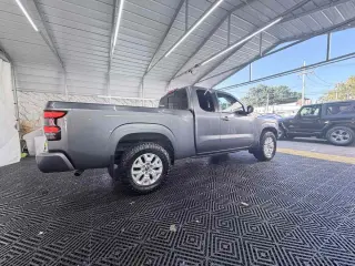 2022 Nissan Frontier