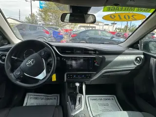 2019 TOYOTA COROLLA