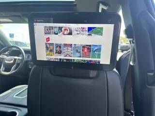 2024 GMC Yukon