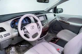 2013 Toyota Sienna