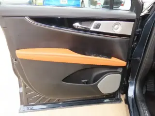 Lincoln Nautilus 2022 AWD Black Label 4dr SUV