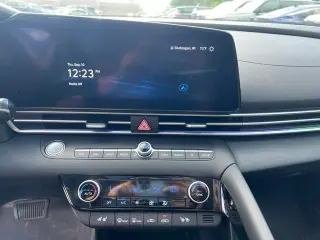 2023 Hyundai Elantra Hybrid