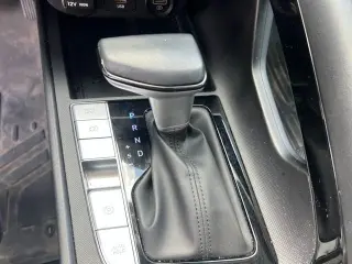 2023 Hyundai Elantra Hybrid