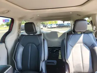 2023 Chrysler Pacifica Hybrid