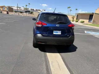 2020 Nissan Kicks