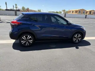 2020 Nissan Kicks