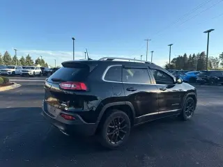 2018 Jeep Cherokee
