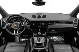 2022 Porsche Cayenne