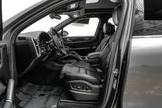 2022 Porsche Cayenne