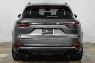 2022 Porsche Cayenne