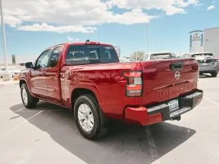 Nissan Frontier 2024 4x2 SV 4dr King Cab 6.1 ft. SB