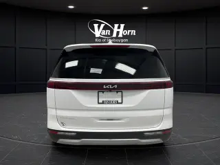 2024 Kia Carnival