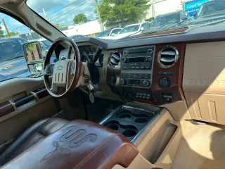2012 Ford F250 SUPER DUTY CREW CAB