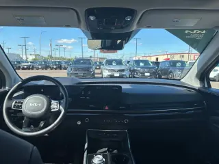 2025 Kia Carnival Hybrid