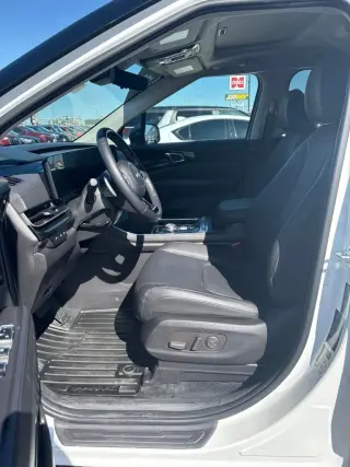 2025 Kia Carnival Hybrid