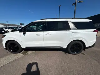 2025 Kia Carnival Hybrid