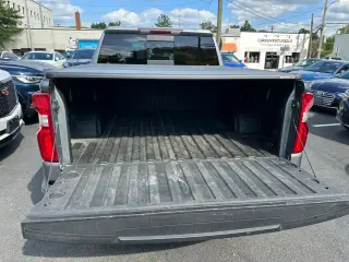 2019 Chevrolet SILVERADO 1500 CREW CAB