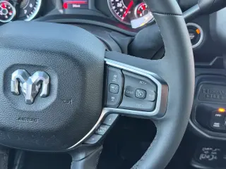 2026 Ram 2500 CREW CAB
